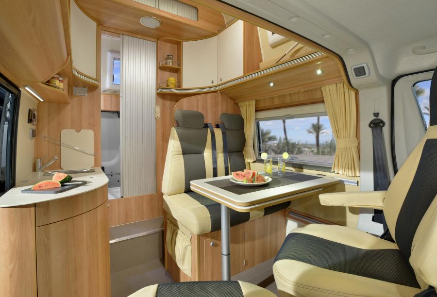 Интерьер Globecar Vario 499 2014 года  (фото 6 из 6)